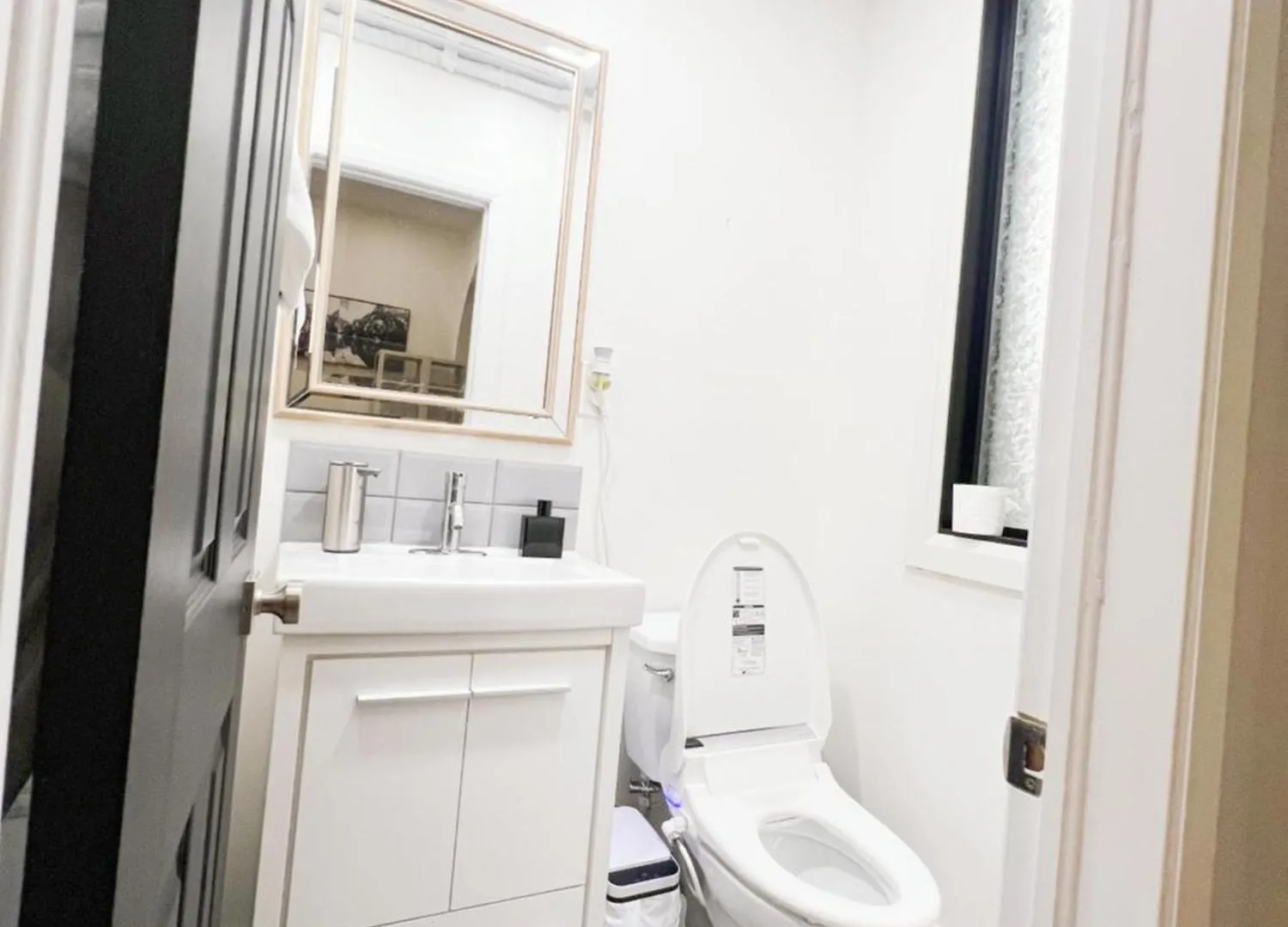 Cozy Nice Townhouse In Dt Toronto Near Wellesley And Jarvis 0*,  Canadá